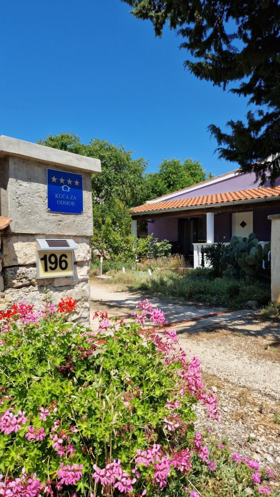 הוילה Valtura Charming Cozy Holliday House 2+2 מראה חיצוני תמונה